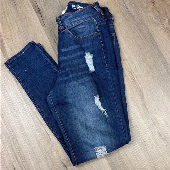 SOLD - Picture 4 of 4